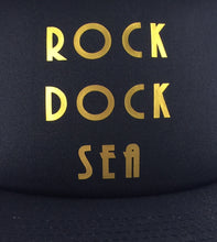 Load image into Gallery viewer, Rock Dock Sea